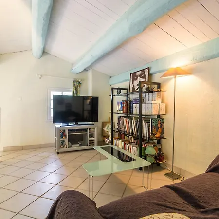 Pretty House With Sea View On The Hy Res Villa